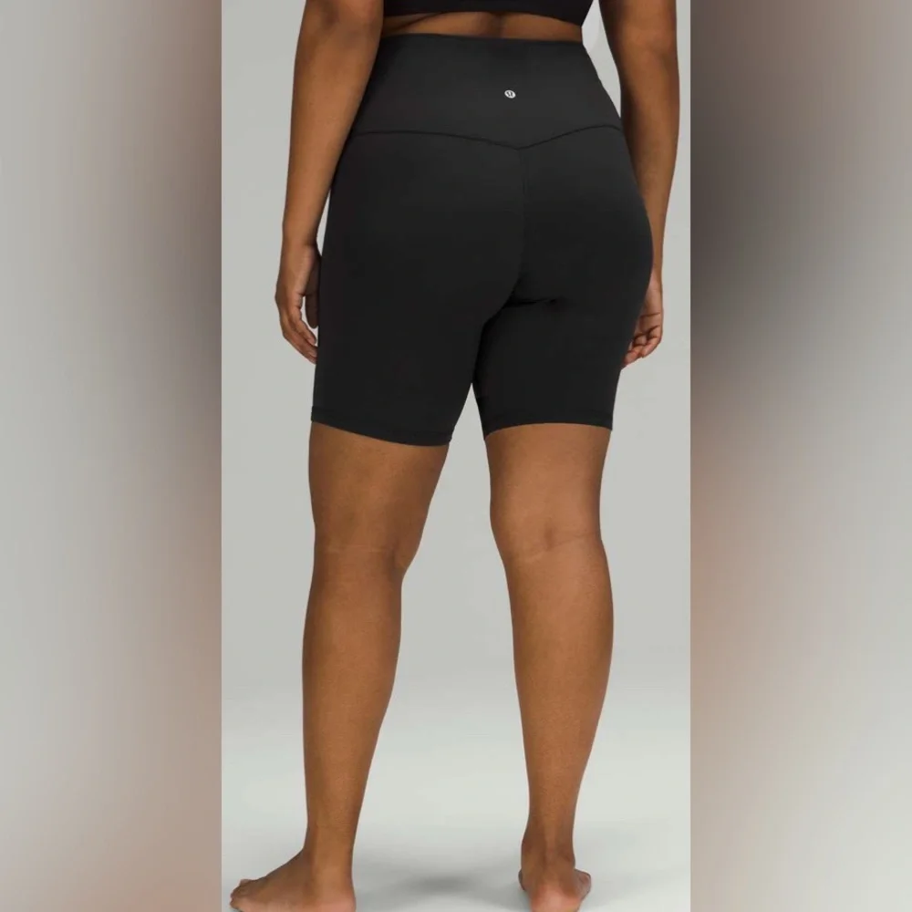 Lululemon Unlimit High Rise Biker‎ Shorts 8” Mesh Nulu Black sz4